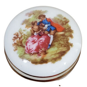 Signed Vintage Limoges France Courting Couple Porcelain 3 Legs Trinket Box